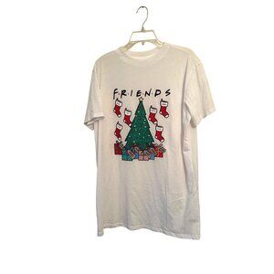 BP Friends Christmas Graphic T-Shirt Tree & Stockings Rachel Chandler Ross Joey